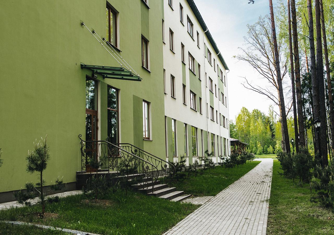 Green Park Hotel Airport Minsk Silichy Exterior foto