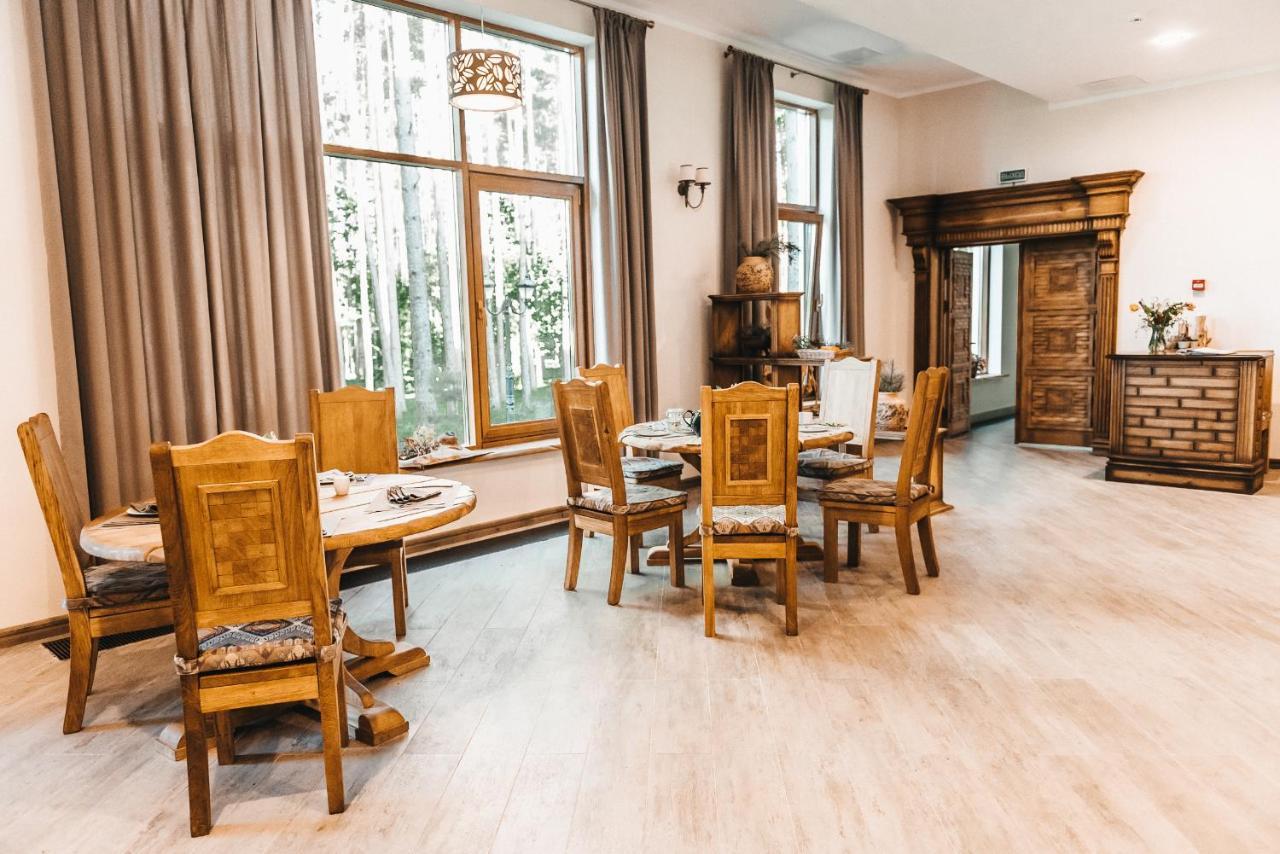 Green Park Hotel Airport Minsk Silichy Exterior foto